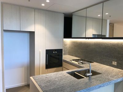 318 / 499 St Kilda Road, Melbourne