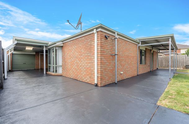 5 Turano Court, Roxburgh Park