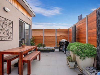 3 / 30 Irvine Crescent, Brunswick West