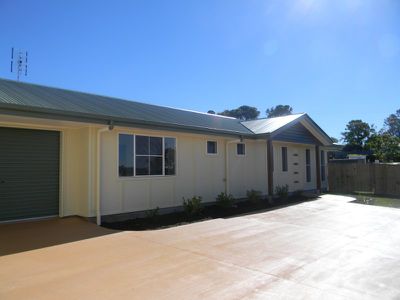2 / B Greenhills Esplanade, Maleny