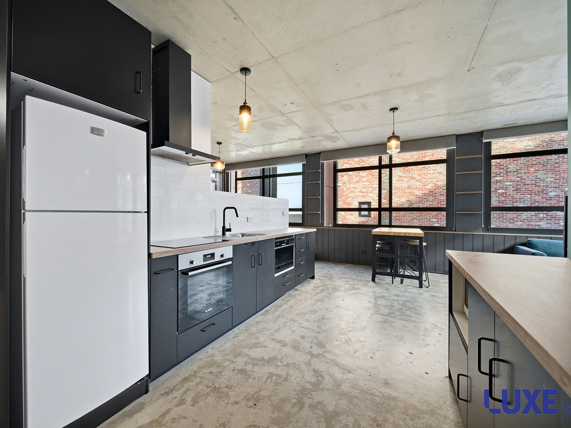 UG01 / 9 The Causeway, Kingston