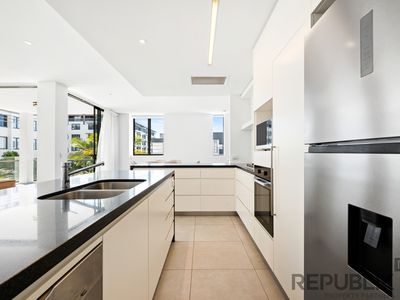 4301 / 2 SUNSET AVENUE, Paradise Point