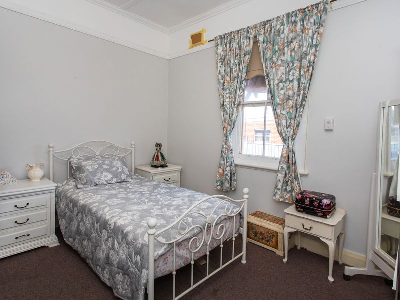 51 Darling Avenue, Cowra