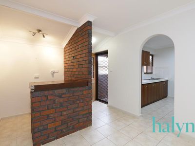 2 / 34 Henley Street, Como