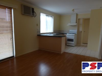 6 Wycombe Way, Werribee