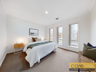19 Marblelight Way, Clyde North