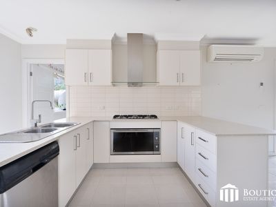 2 / 15 Hughes Crescent, Dandenong North