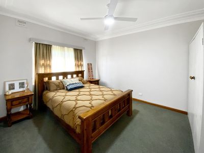 4 Bartley Street, Forbes