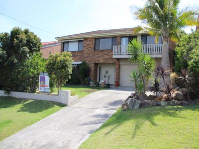 58 Lakeview Crescent, Forster