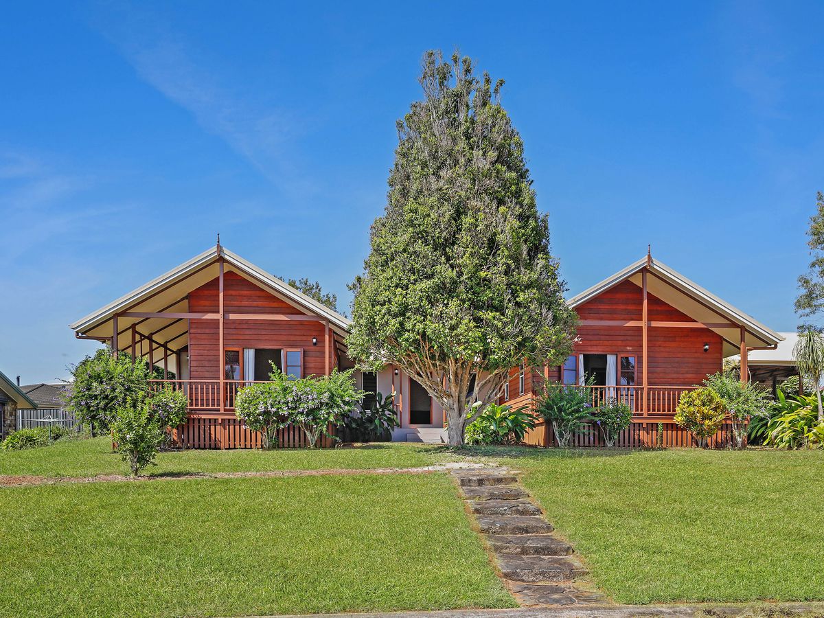 1 Antonia Close, Atherton