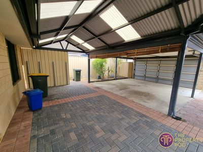 35 Moston Crescent, Bertram