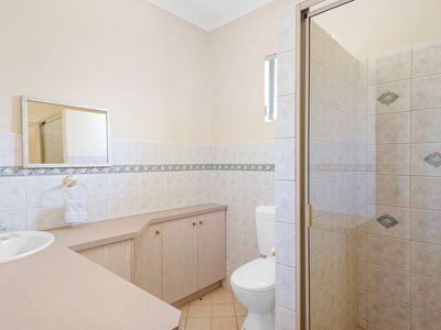 3 Jones Place, Boulder