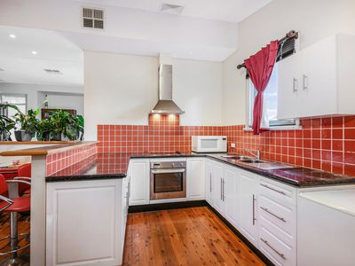 7 Wingate Place, Guildford