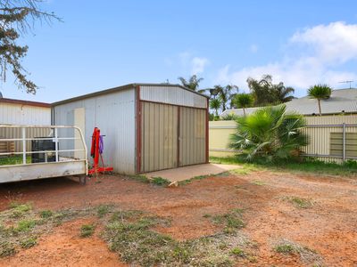13 Moss Street, South Kalgoorlie