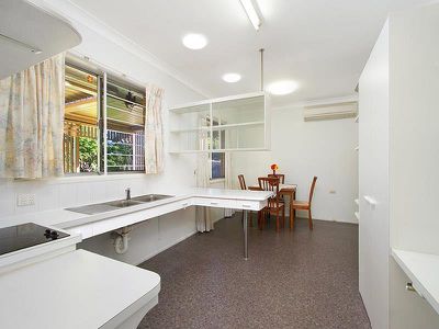 23 Boscawen Street, Rochedale South