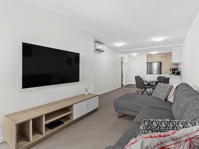 2402 / 27 Charlotte Street, Chermside