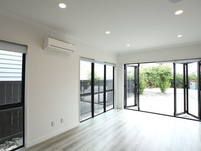 8 Blackbird Lane, Hobsonville