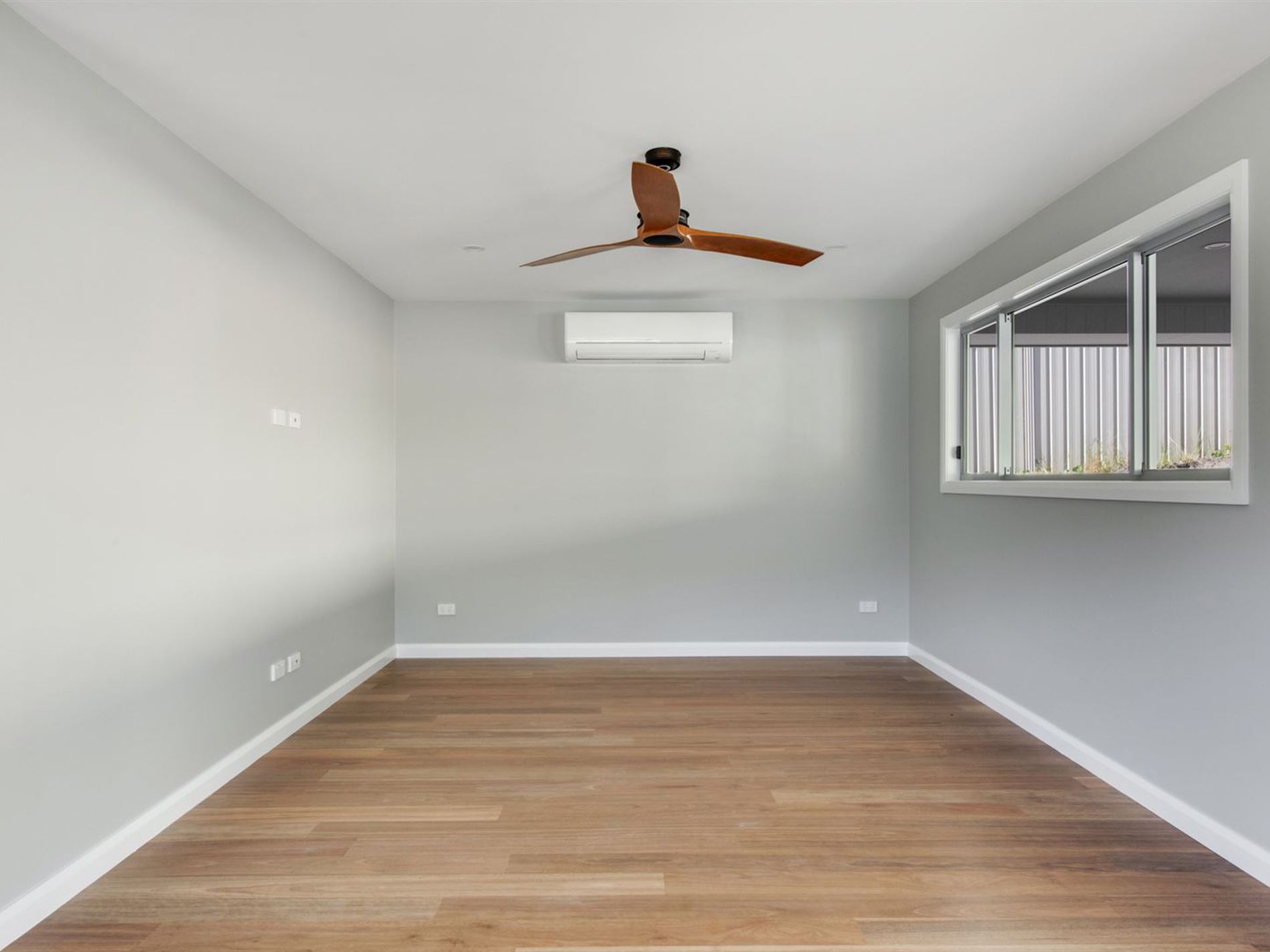 79 Leo Drive, Narrawallee