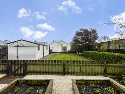 16 Archer Street, Saint Albans