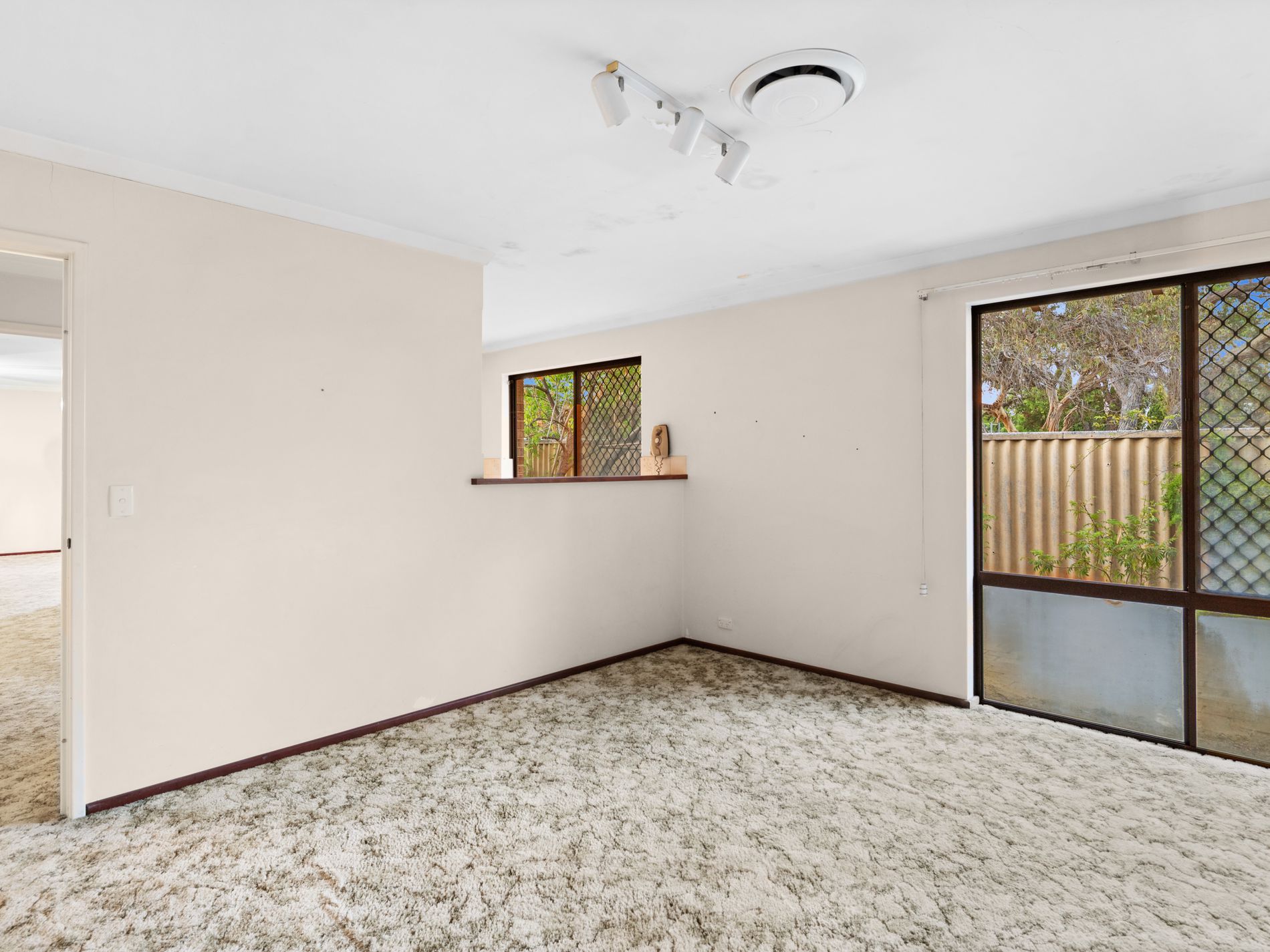 3 / 26 Earlston Way, Booragoon