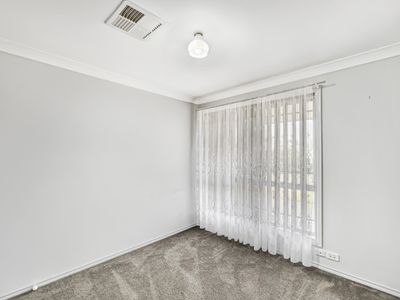 4 Westminster Court, Dubbo