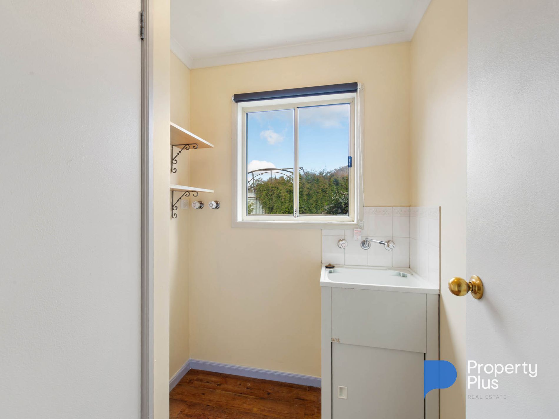 11 Allingham Street, Golden Square