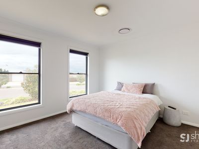 40 Magnolia Boulevard, Dubbo