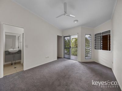 213 Riverside Boulevard, Douglas