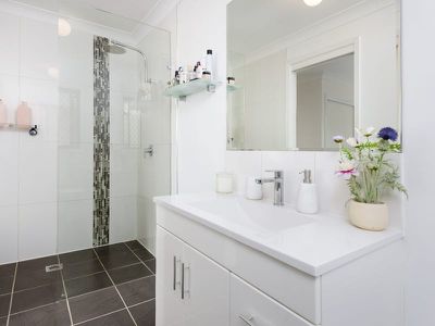 36 Jubilee Ave, Forest Lake