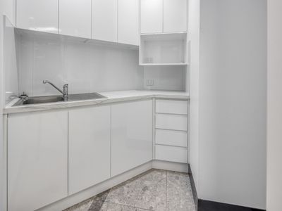 9/621 Coronation Drive, Toowong