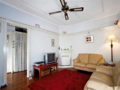 1 / 56B Church Street, Wollongong