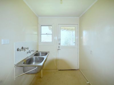 85 Redbank Plains Road, Goodna