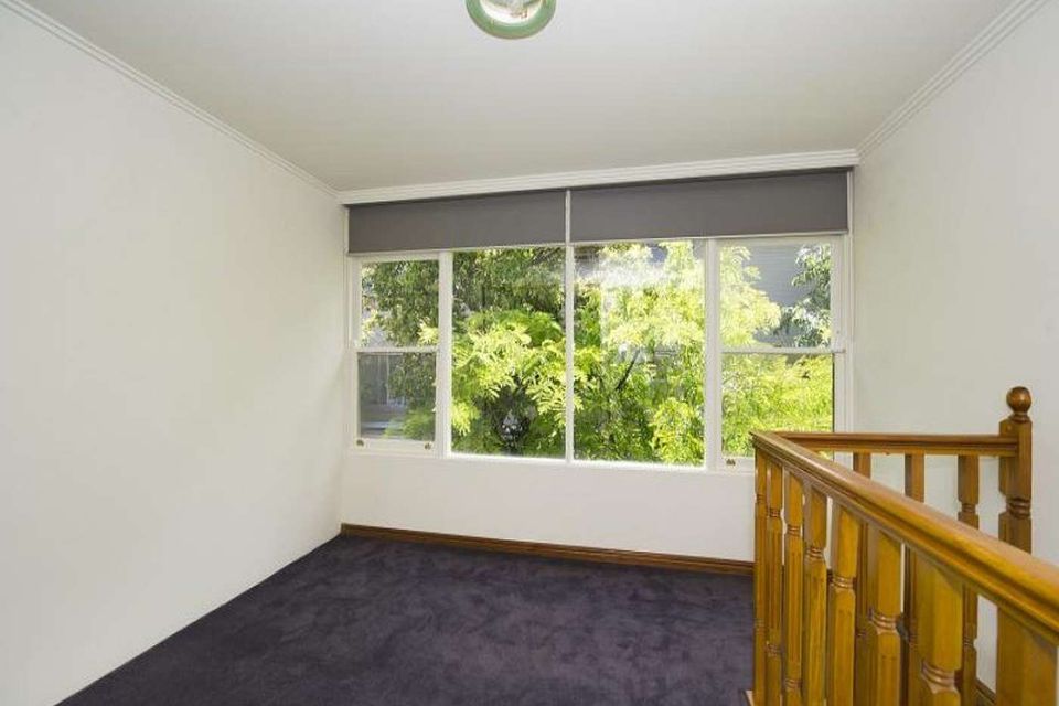 9 / 63 Edgar Street North, Glen Iris