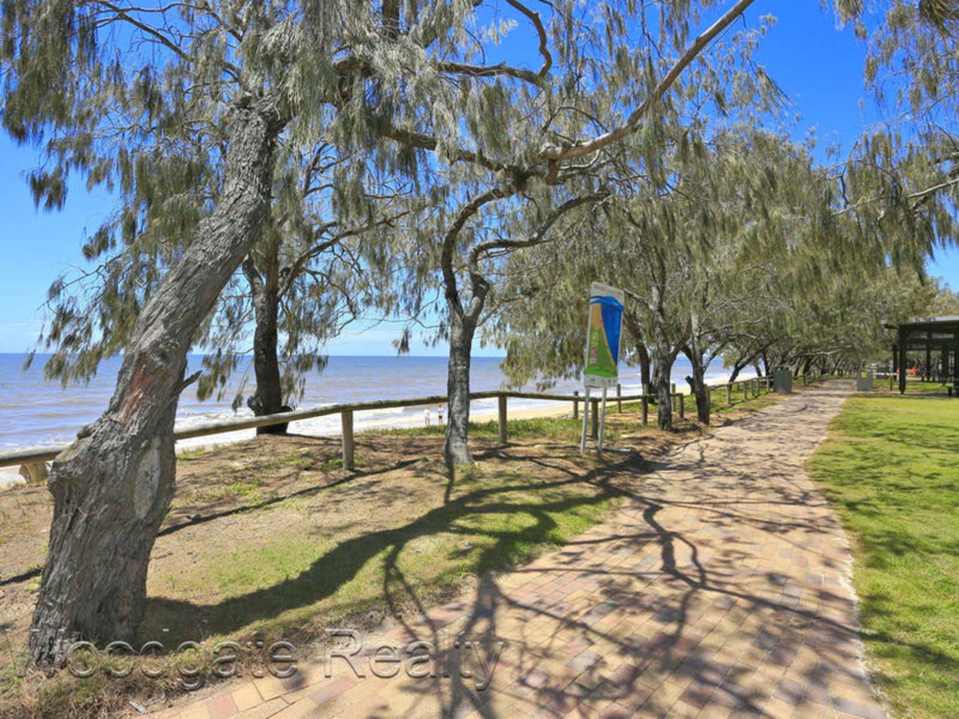 4 Palm Ct, Woodgate