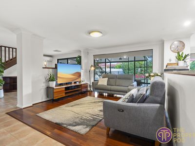 48 Brookside Square, Canning Vale