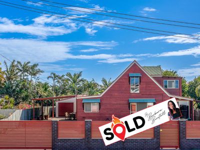 6 Cove Street, Burnett Heads
