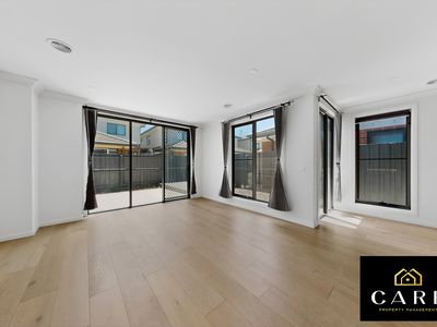 5 Knotwood Street, Narre Warren