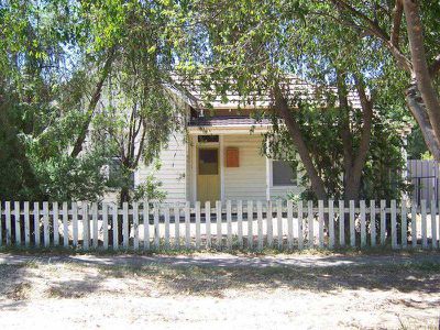 31 Searle Street - - For Rent, Horsham