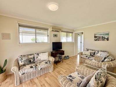 2 Top Street, Torquay