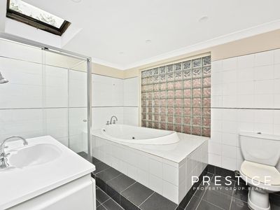 13 short Street, Banksia