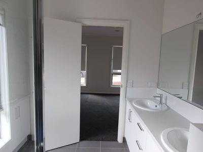 5 Chablis Court, Waurn Ponds