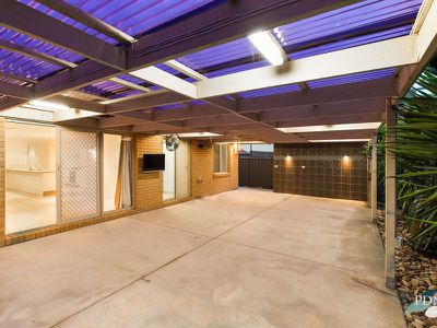 3 Gembrook Street, Manor Lakes