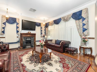30 Regency Drive, Thornlie