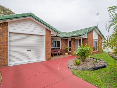 24 Lido Parade, Urangan