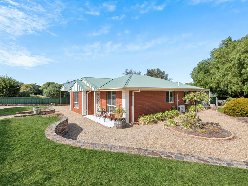 30 Katherine Drive, Normanville