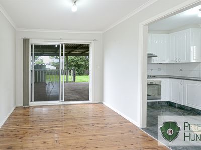 83 Pembroke Road, Minto