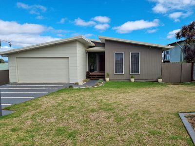 25 Jarrah Street, Kingaroy