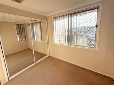 2 / 19 Swansea Place, West Hoxton