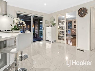 6 Kathleen Court, Hampton Park