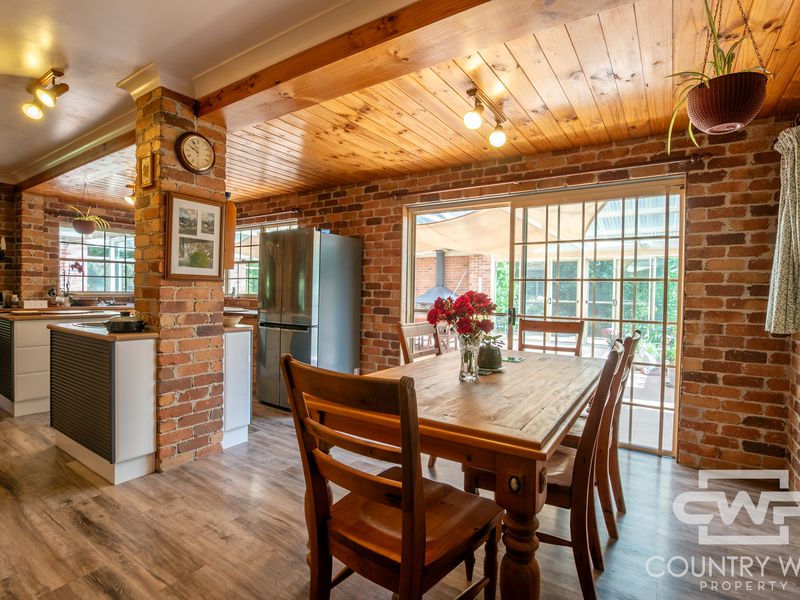 48 Cramsie Crescent, Glen Innes